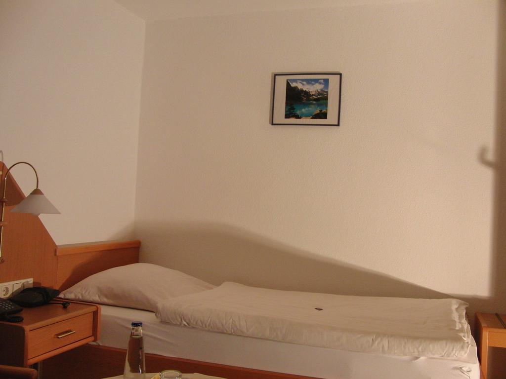 Hotel Haus Hildegard Bad Füssing Esterno foto