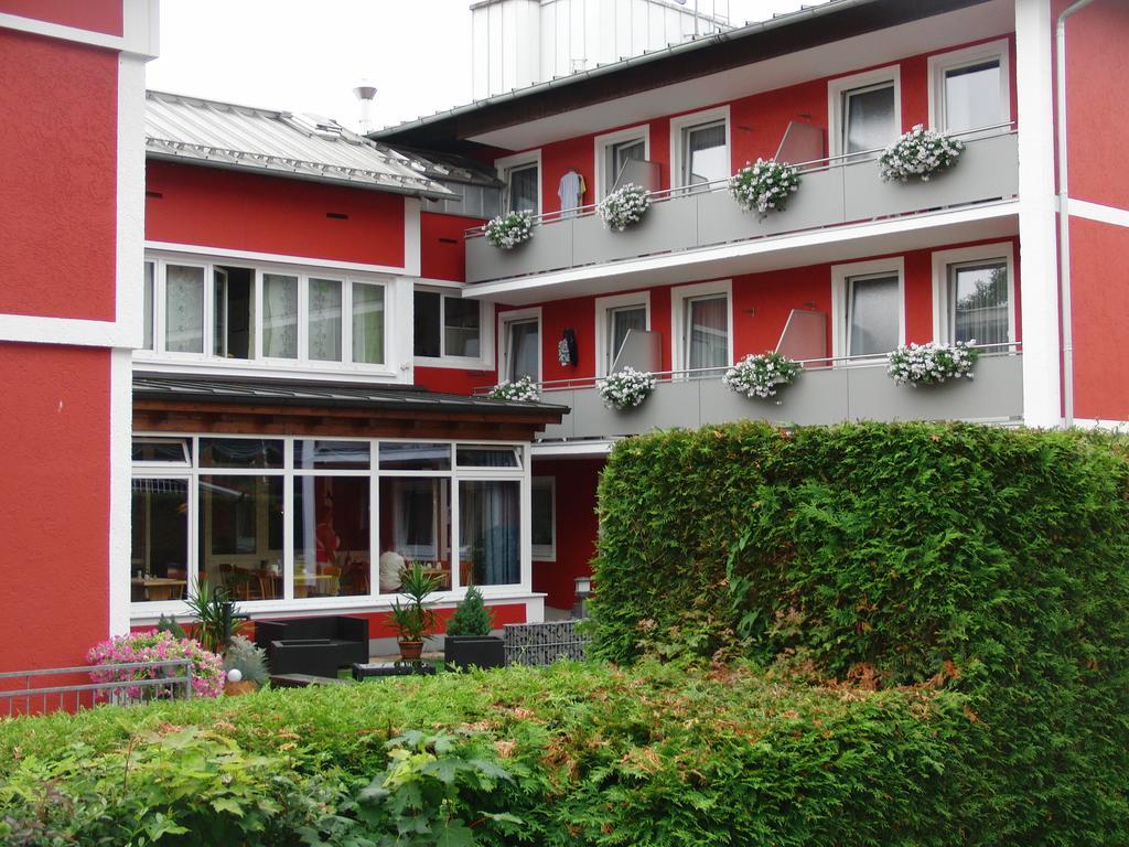 Hotel Haus Hildegard Bad Füssing Esterno foto