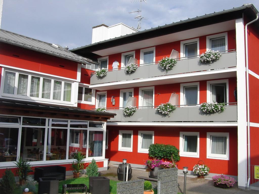 Hotel Haus Hildegard Bad Füssing Esterno foto